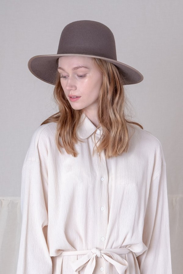 Brookes Boswell Violetto in Wool Felt Brookes Boswell Violetto in Wool Felt