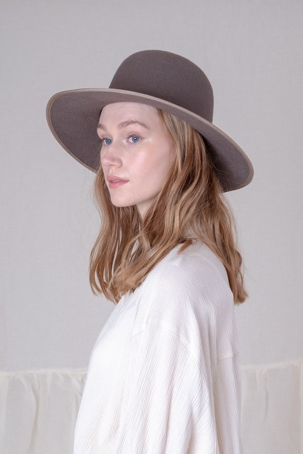 Brookes Boswell Violetto in Wool Felt Brookes Boswell Violetto in Wool Felt