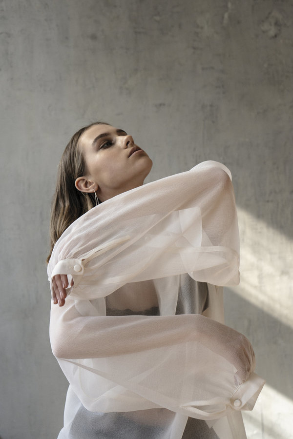 K M by L A N G E SILK WEIGHTLESS CROSSOVER BLOUSE - OFF WHITE K M by L A N G E SILK WEIGHTLESS CROSSOVER BLOUSE - OFF WHITE