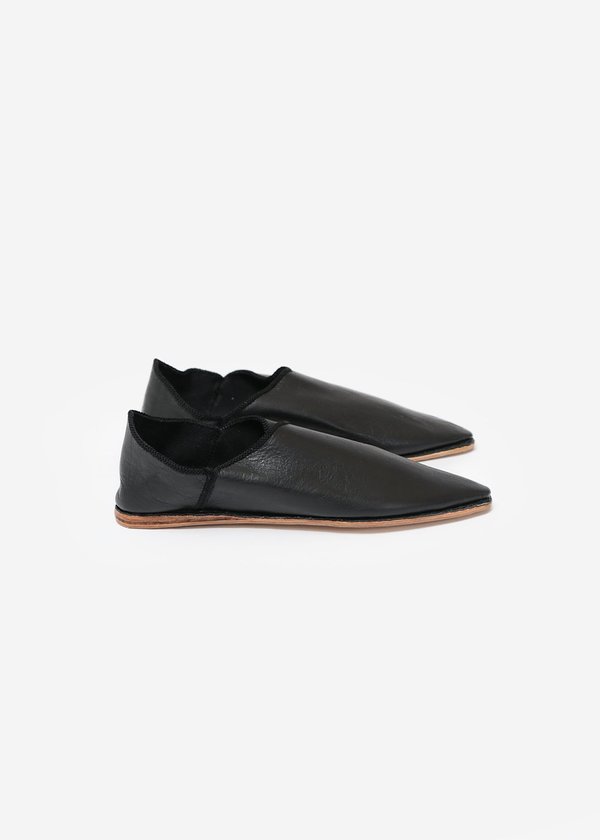 Bronze Age Massa Leather Glove Shoe - Black Bronze Age Massa Leather Glove Shoe - Black