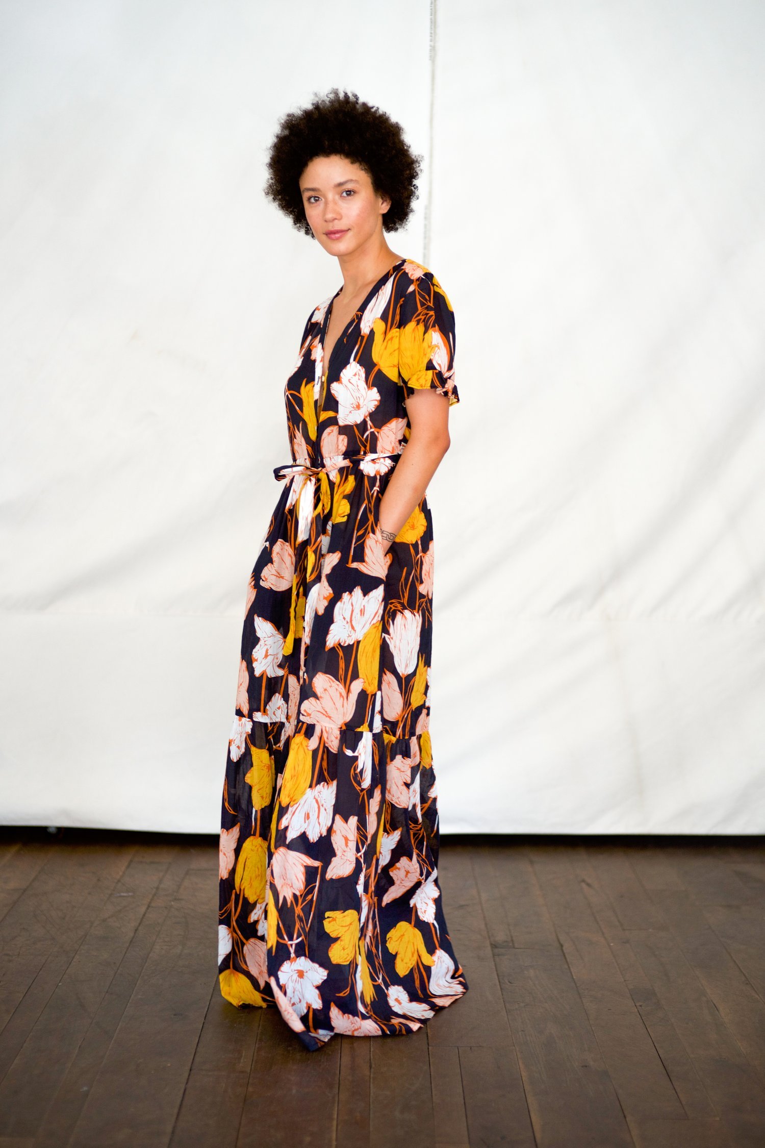 Trovata Birds of Paradise Cara Maxi Dress - Tulip Print | Garmentory