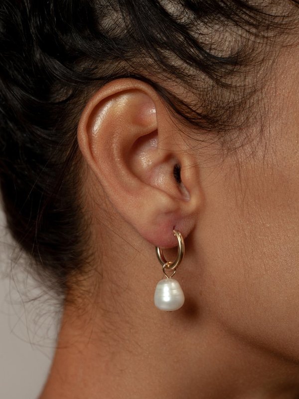 Wolf Circus Pearl Hoops Small Wolf Circus Pearl Hoops Small