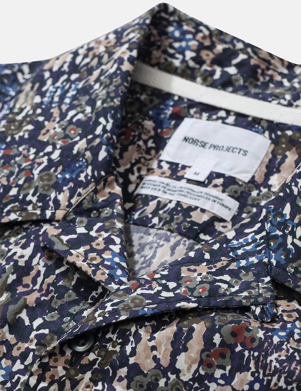 Norse Projects Carsten Short Sleeve Liberty Print Shirt - Ivy Green Norse Projects Carsten Short Sleeve Liberty Print Shirt - Ivy Green