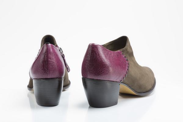 5yMedio Ignacia - Ebony/Bordeaux 5yMedio Ignacia - Ebony/Bordeaux