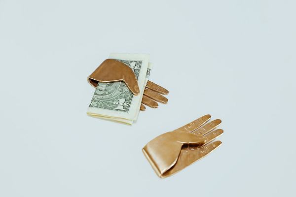 Yu Yu Shiratori Hand Money Clip - Brass Yu Yu Shiratori Hand Money Clip - Brass