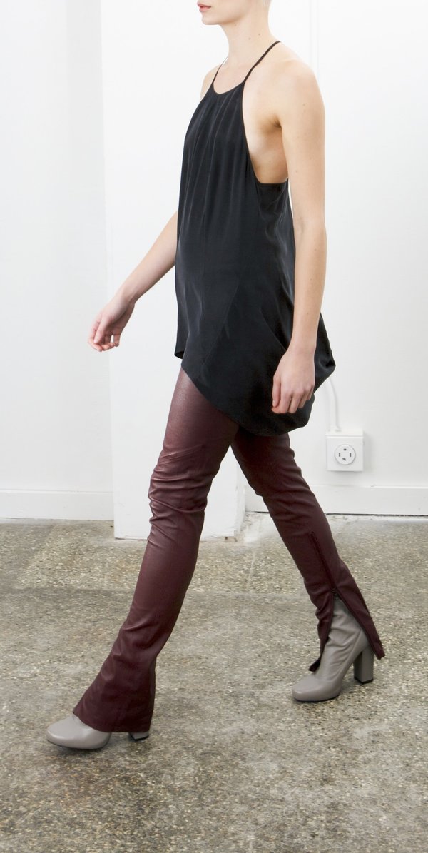 SCHAI Zip Stretch Leather Leggings - Wine Stain SCHAI Zip Stretch Leather Leggings - Wine Stain