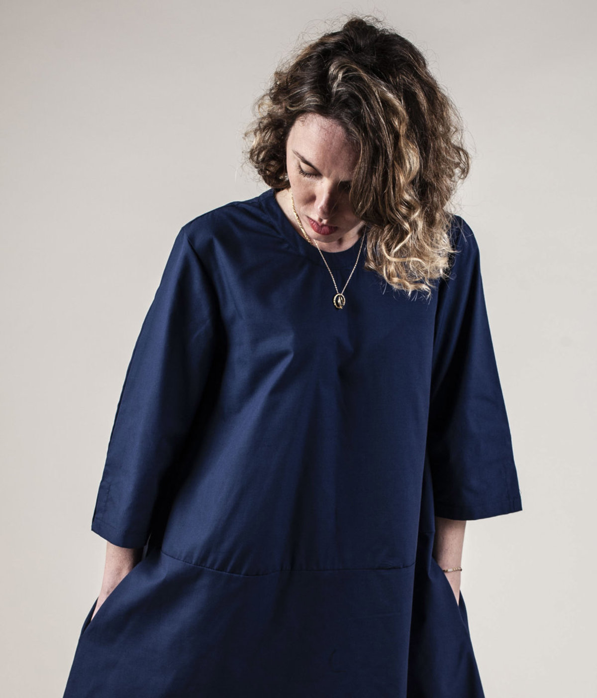 F O L D Tunic - Navy  - Image 4 of 4