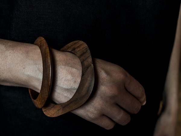 Vintage Wooden circular bangle Vintage Wooden circular bangle
