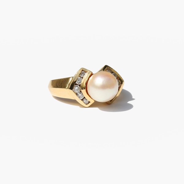 Kindred Black Deco Pearl and Diamond Ring - 14k Gold Kindred Black Deco Pearl and Diamond Ring - 14k Gold