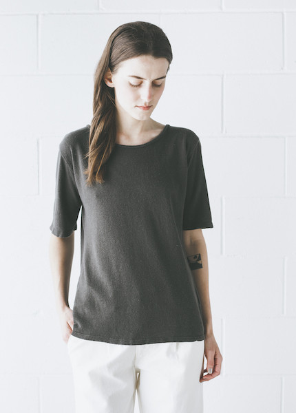 Black Crane - Back Seam Short Sleeve in Charcoal Black Crane - Back Seam Short Sleeve in Charcoal