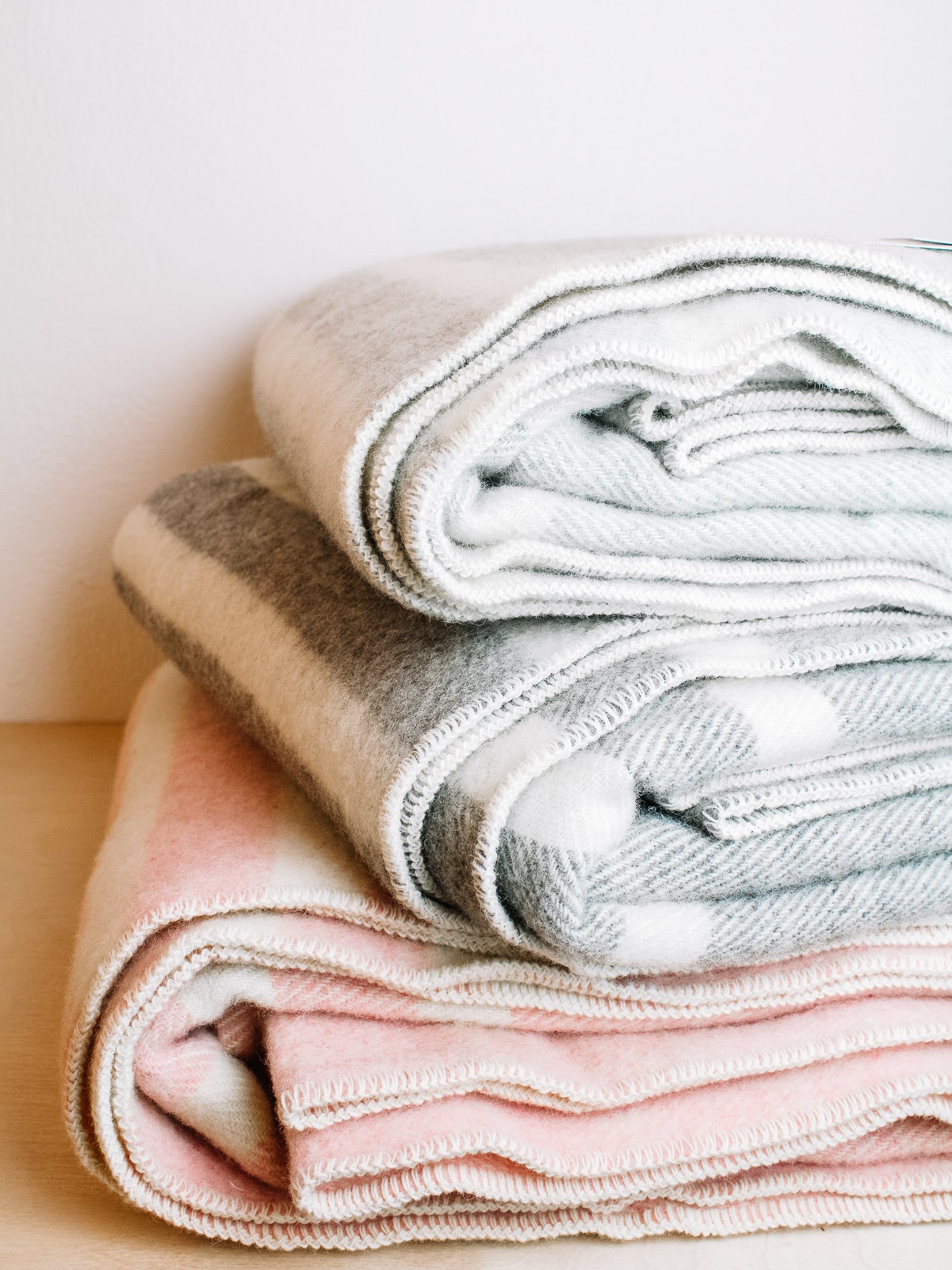 MacAusland Queen Wool Blanket - Light Grey/Cream Stripe | Garmentory