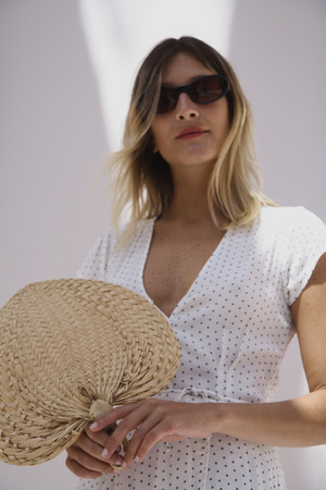 KOMONO Alina Oval Sunglasses - Black Tortoise KOMONO Alina Oval Sunglasses - Black Tortoise