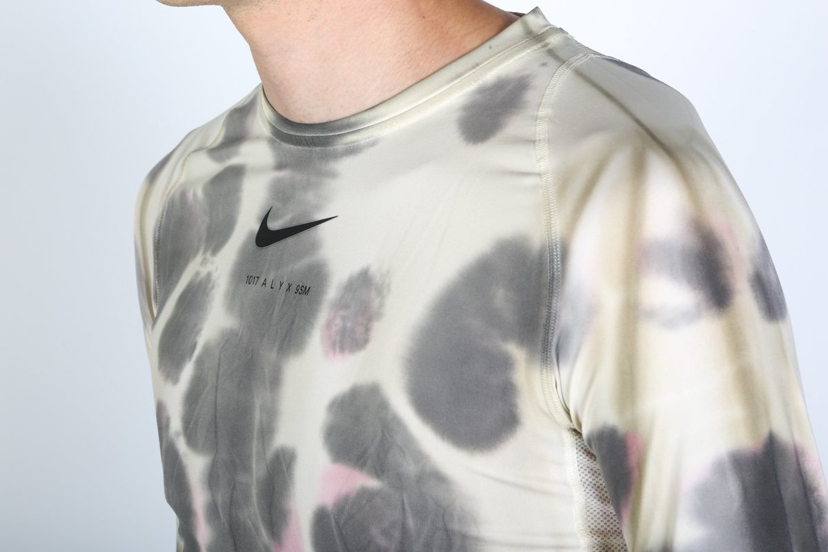トップス 1017 Alyx x Nike Transfer Longsleeve 1017 Alyx x Nike Transfer Longsleeve | Garmentory