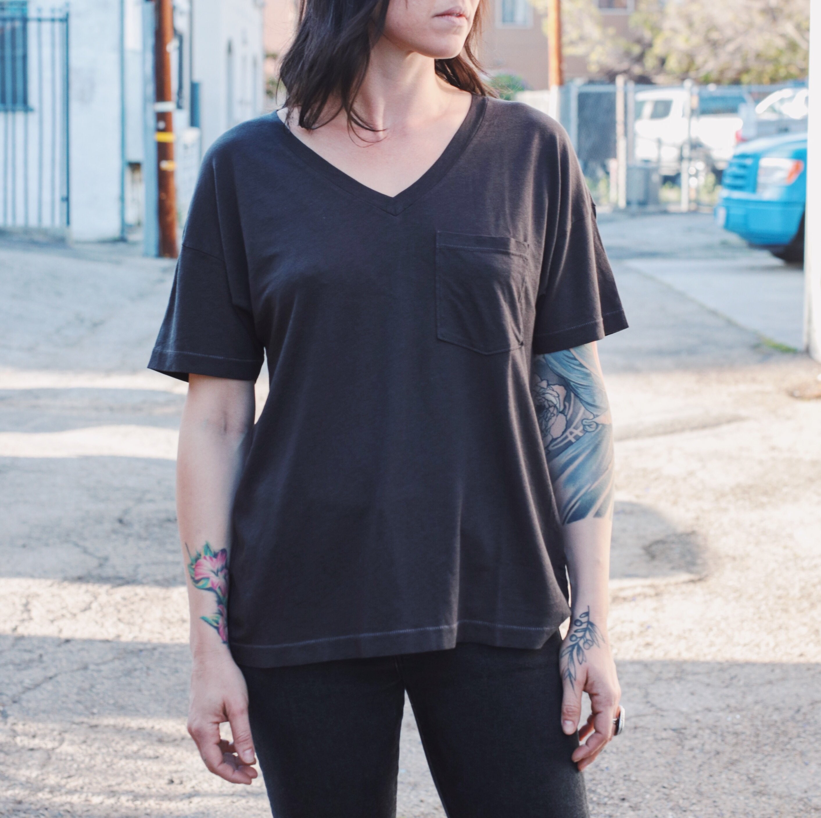 MATE The Label Boyfriend V Neck Pocket 