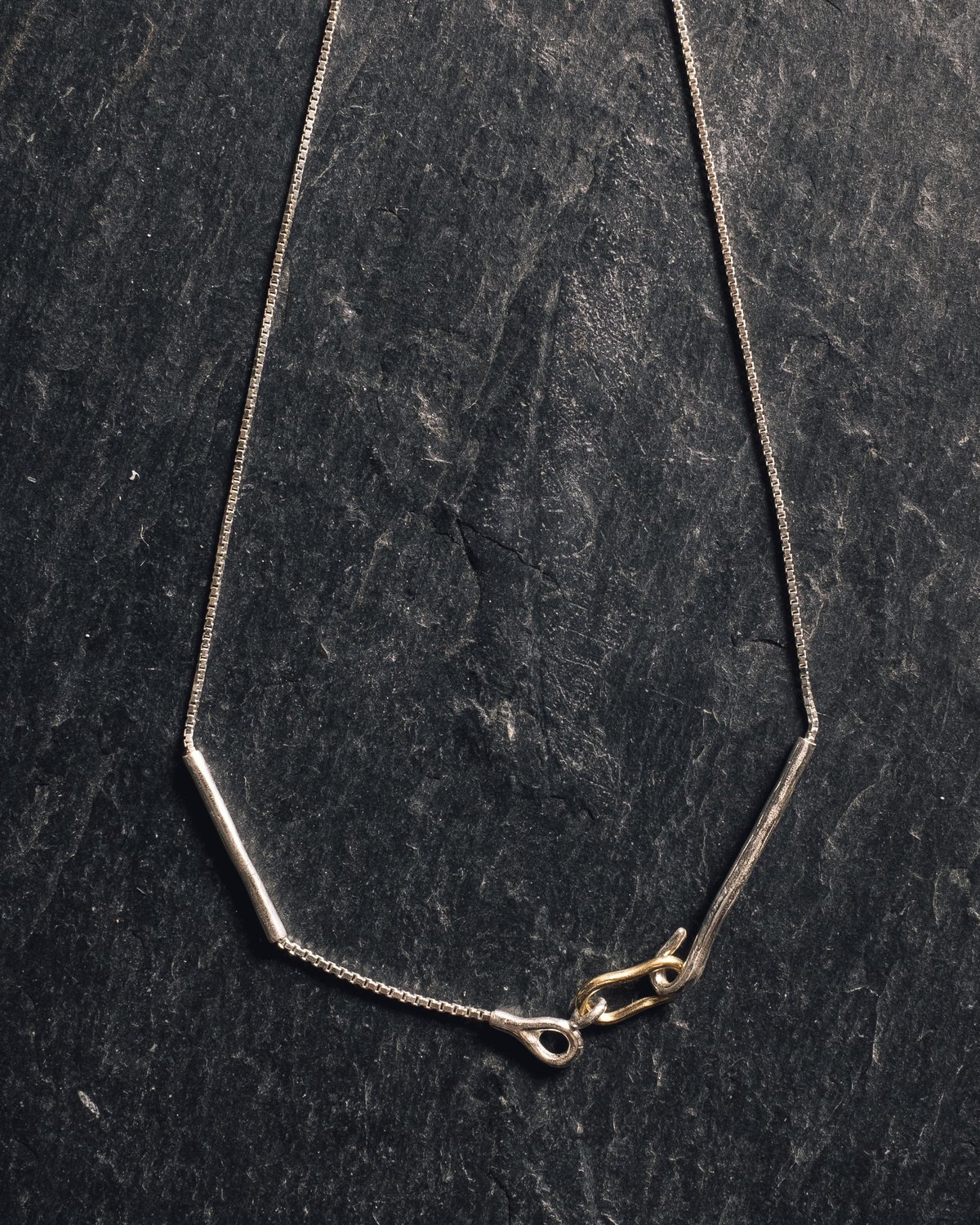 KNOBBLY STUDIO / BABY LINK NECKLACE