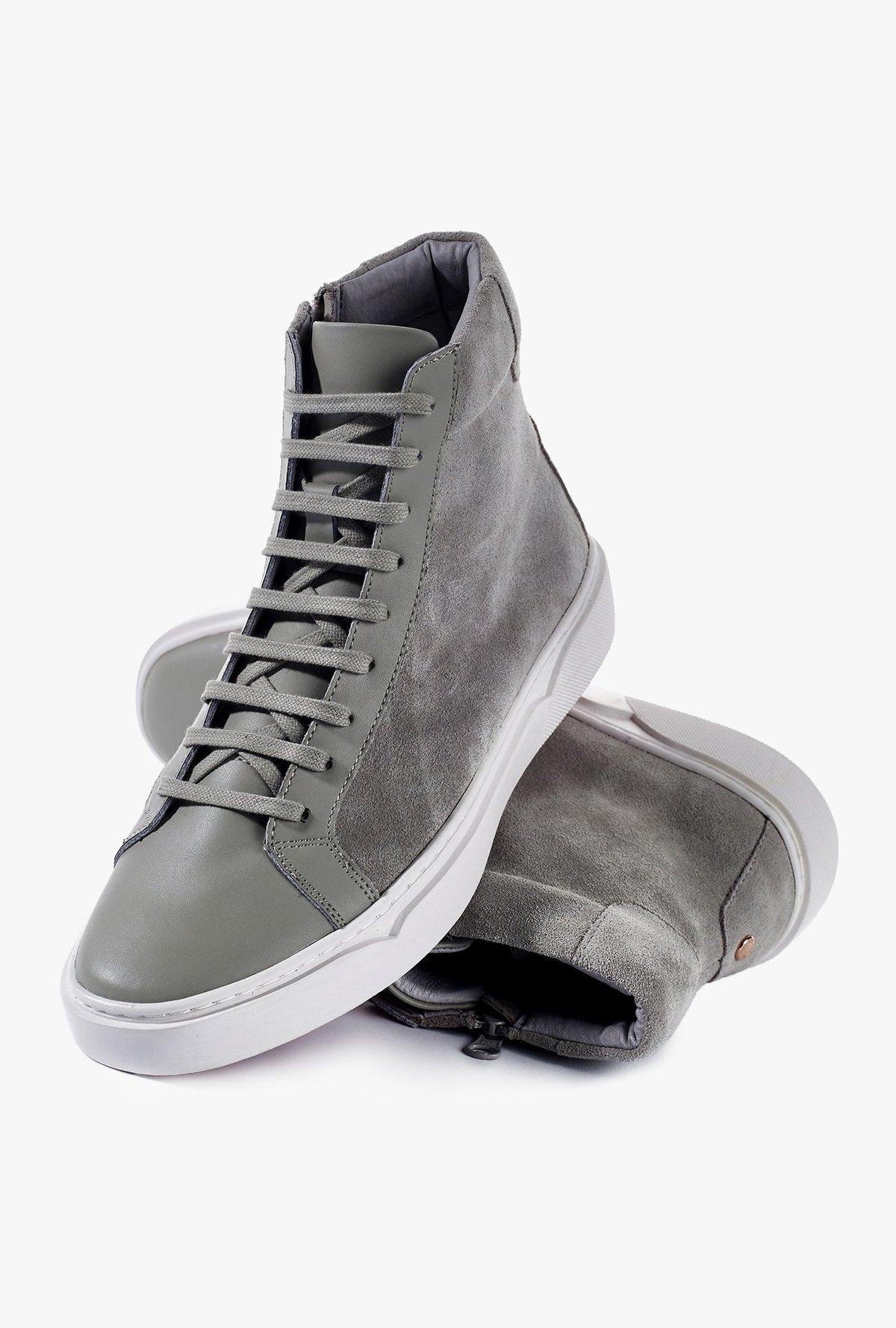 TCG Black Porter Sneaker Leather Ash Grey High Top Sneaker Men\'s EUC Size 40 Converse Chuck Taylor All Star 70 High Top Lunar Eclipse  main image 4
