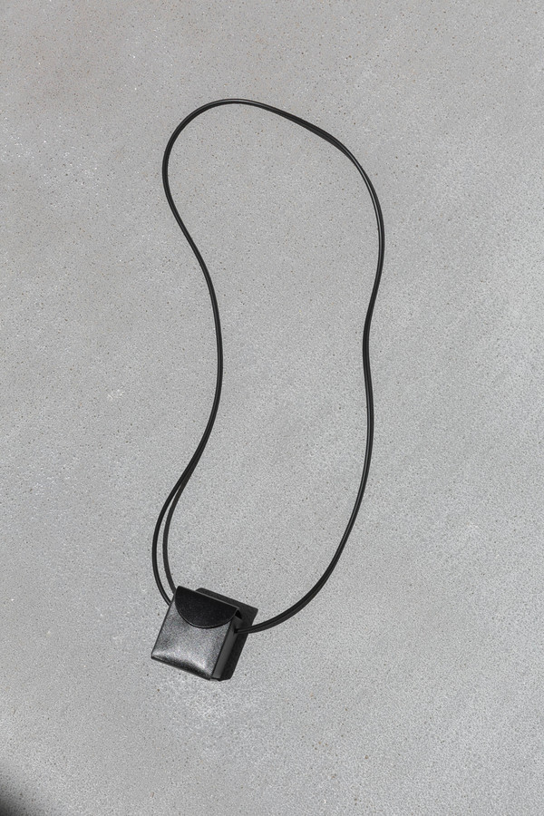 Building Block Mini Cube Sling W/ Rubber Strap Building Block Mini Cube Sling W/ Rubber Strap