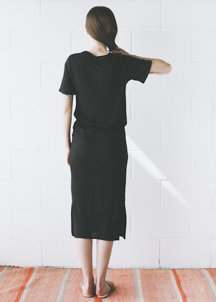 Objects Without Meaning - Twist Tee Dress in Black Objects Without Meaning - Twist Tee Dress in Black