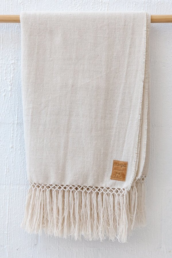 Pampashop Puna Blanket - Natural White Pampashop Puna Blanket - Natural White