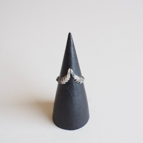 Theeth Fern Tiara Ring - Silver Theeth Fern Tiara Ring - Silver