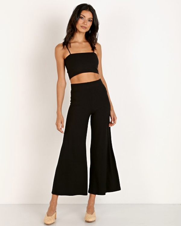 Stillwater Flirt Rib Crop Tank - Black Stillwater Flirt Rib Crop Tank - Black