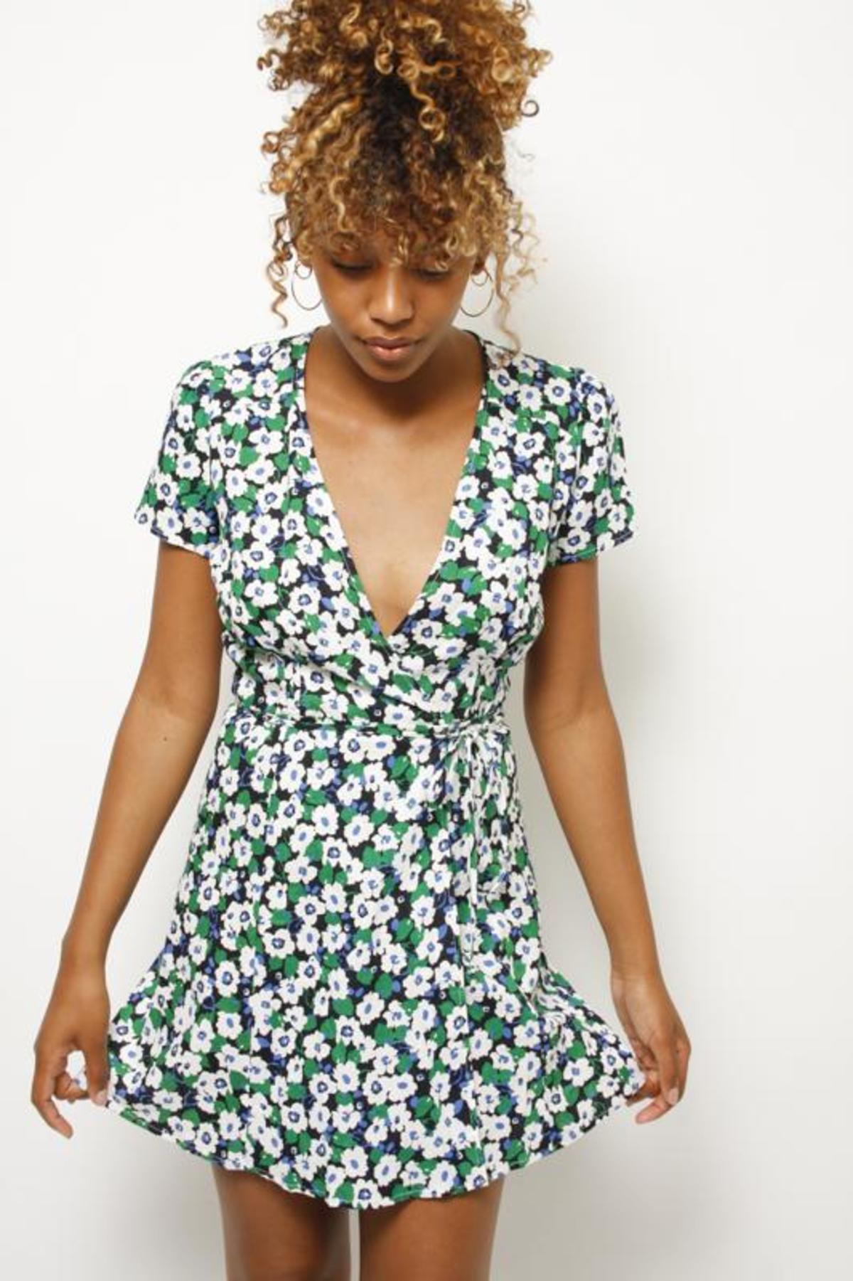 slim fit dress slacks Off-White Green Floral Cascade LENZING™ ECOVERO™ Euroflax™ Midi Dress –  FARM Rio main image 1