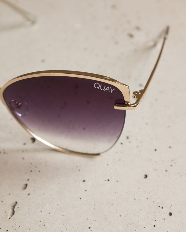 Quay Dusk to Dawn Sunglasses - GOLD | Garmentory display picture 1