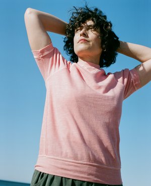 Calder Blake Daria Sweatshirt - Rose Calder Blake Daria Sweatshirt - Rose