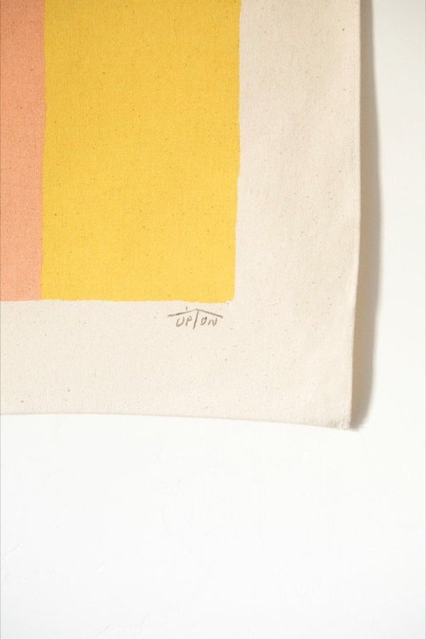 Upton Ellipse Canvas Print - Gold Upton Ellipse Canvas Print - Gold