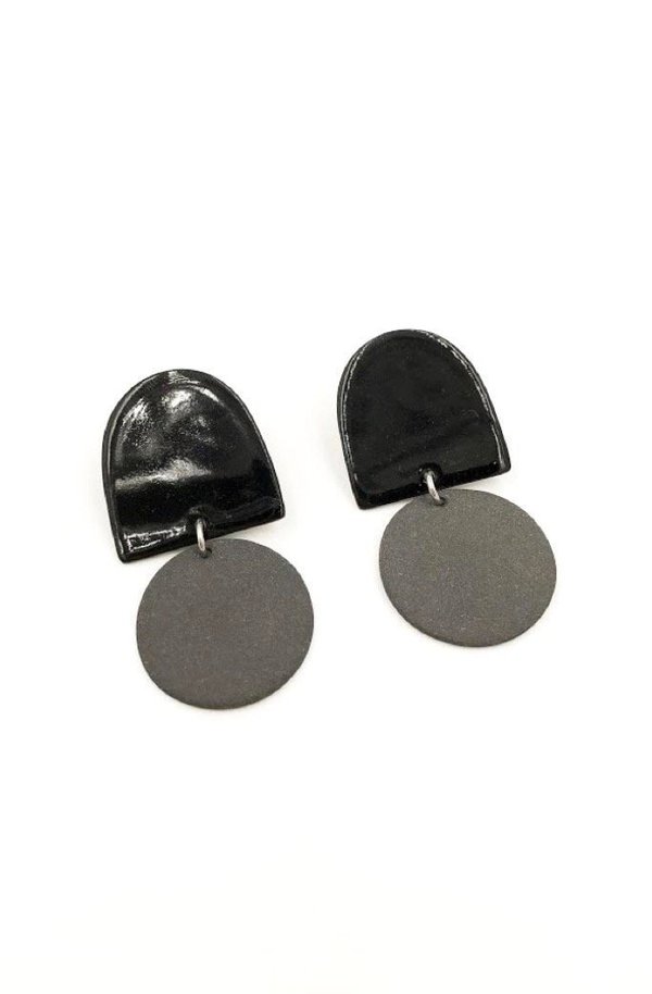 Four Eyes Ceramics Dome Earrings - Black Four Eyes Ceramics Dome Earrings - Black