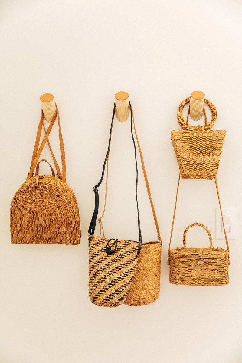 Street Level Cylinder Crossbody Bag - Tan