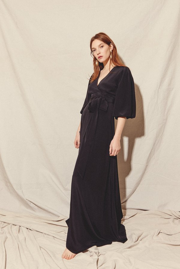 Kamperett LORETTA SILK WRAP DRESS - BLACK Kamperett LORETTA SILK WRAP DRESS - BLACK
