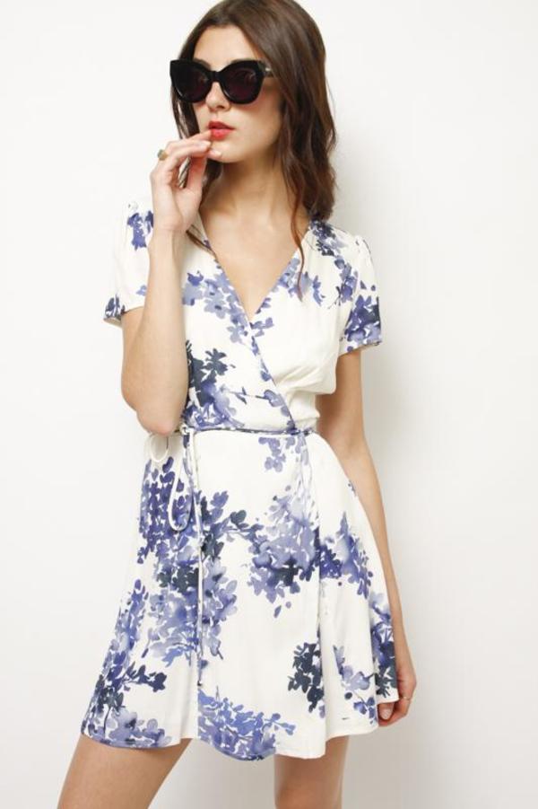 Olivaceous SIENA WRAP DRESS - FLORAL | Garmentory