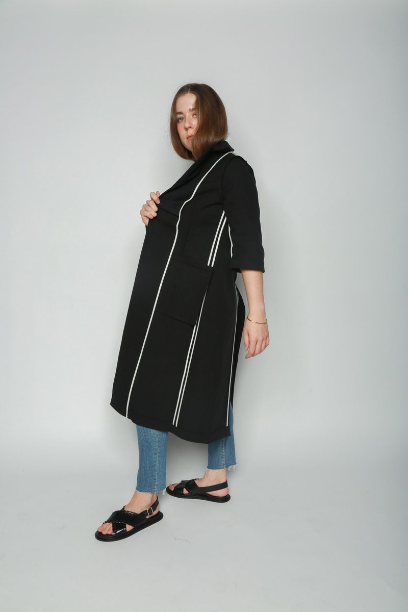 Sara Lanzi Short Sleeve Coat - Black
