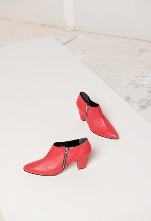 Rachel Comey Zip Boot Rachel Comey Zip Boot