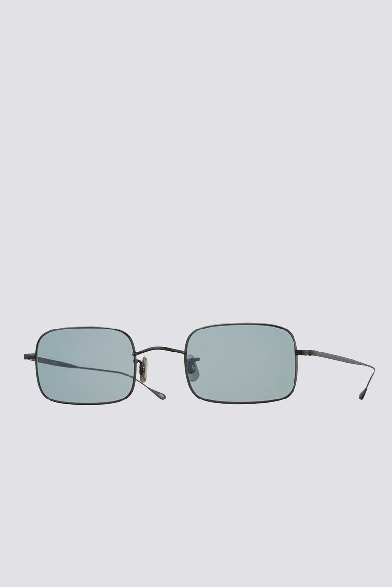 Eyevan 7285 Metal 780 Sunglasses - Black/Blue | Garmentory Eyevan 7285 Metal 780 Sunglasses - Black/Blue | Garmentory