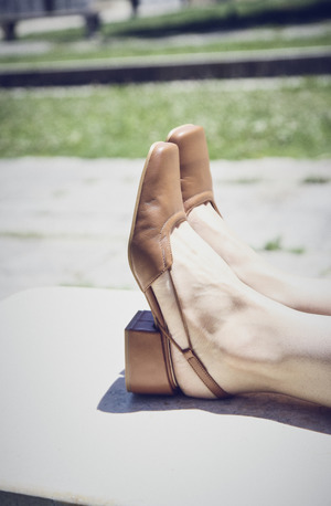 About Arianne Estela Cuero Slingback Sandal - brown About Arianne Estela Cuero Slingback Sandal - brown