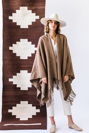 Pampa Poncho - Earth Pampa Poncho - Earth