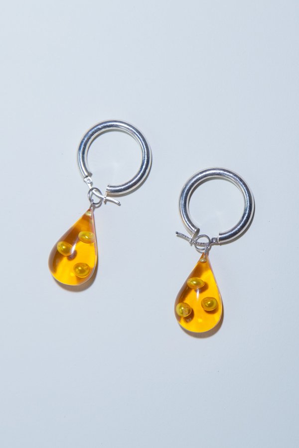 Tuza Patchouli Resin & Pearl Charm Hoops Tuza Patchouli Resin & Pearl Charm Hoops