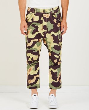 JUNYA WATANABE MAN CROPPED CAMO PANT 