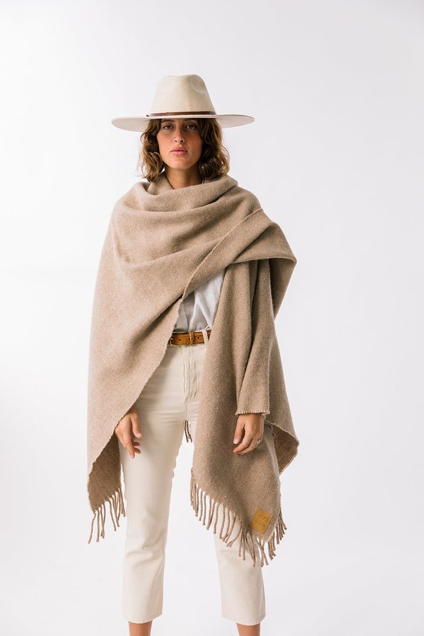 Pampashop Pampa poncho - Sand Pampashop Pampa poncho - Sand