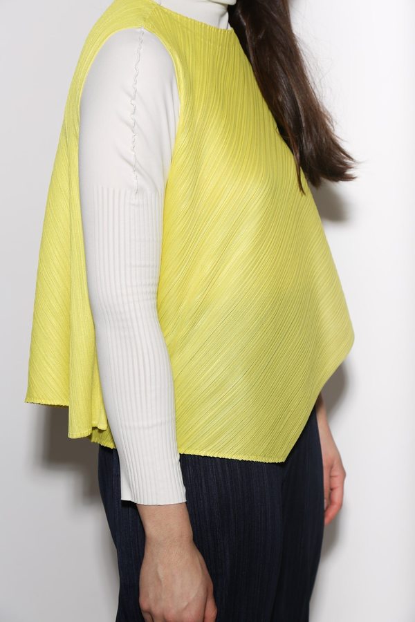 Issey Miyake Pleated Cross Grain Top - Neon Yellow | Garmentory