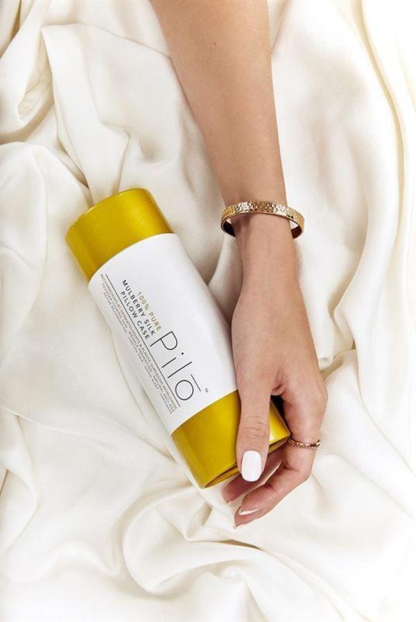 pilo silk pillowcase