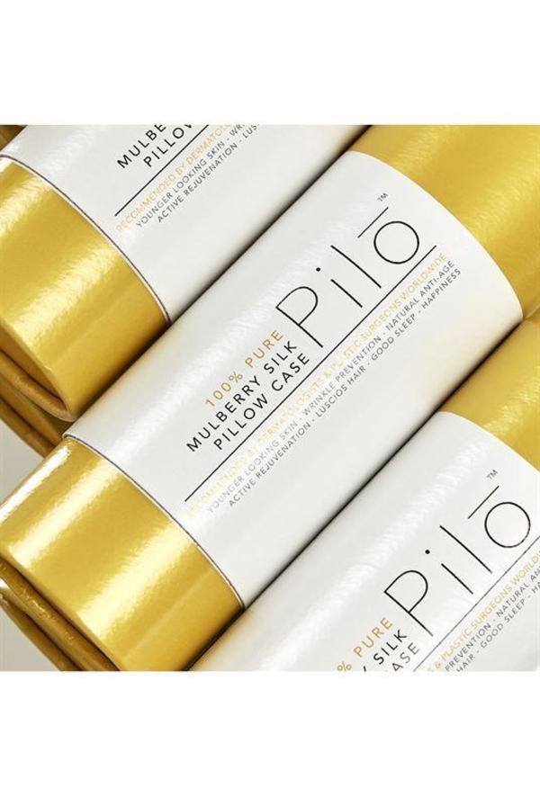 dimension of standard pillowcase