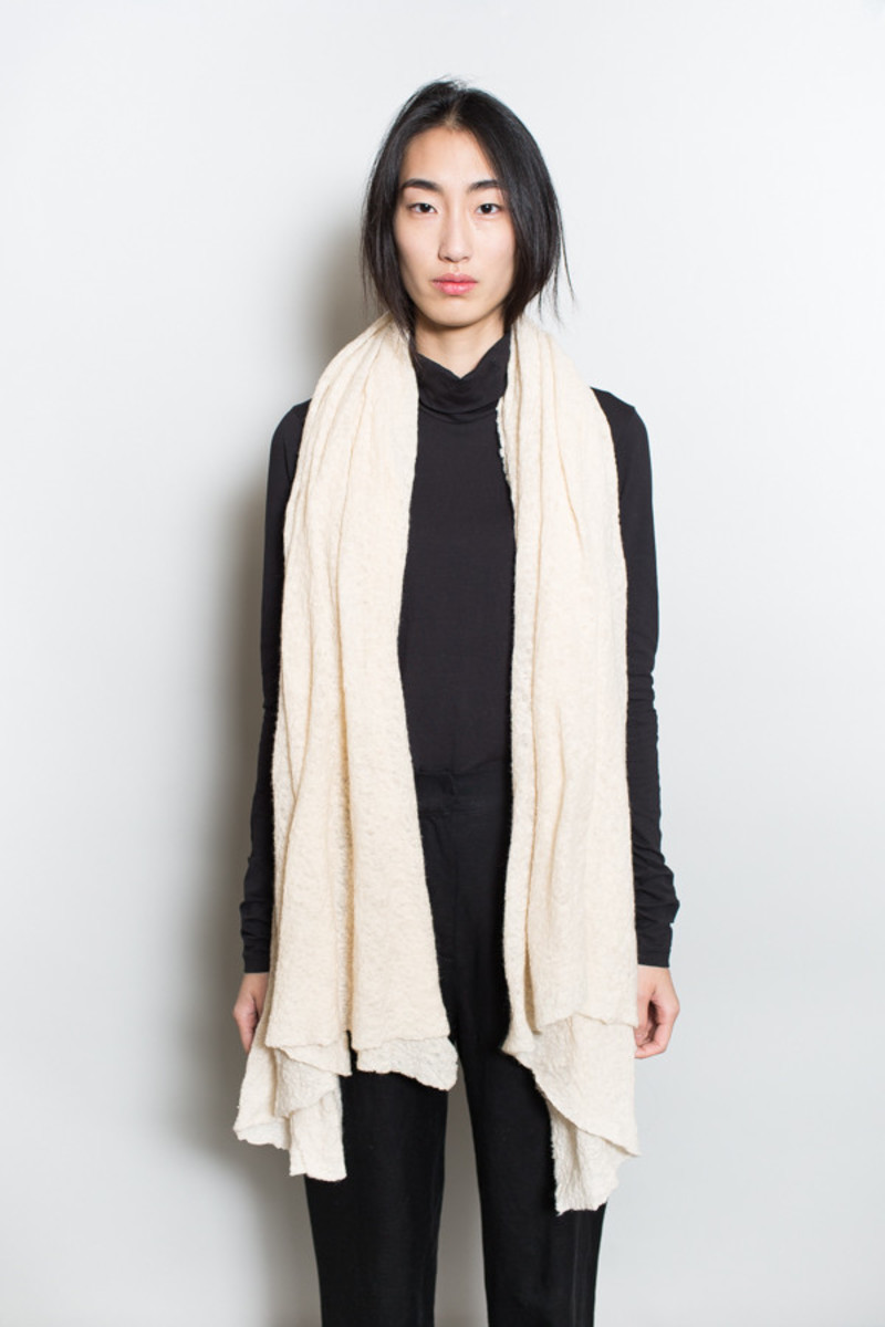 Scarf Shop Wool Cloud Scarf / Pale Peach