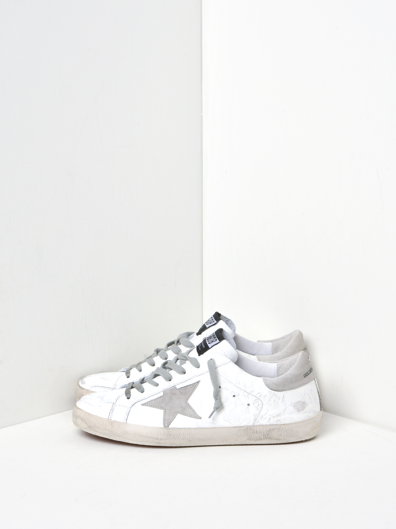 golden goose superstar all white