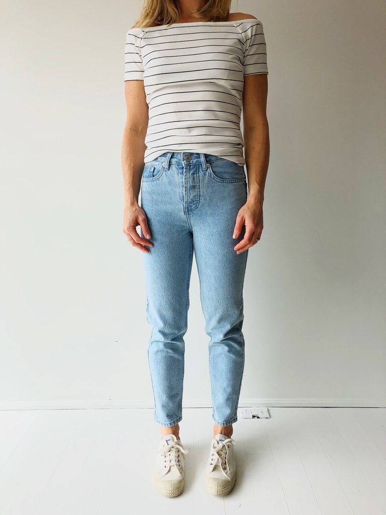 Assembly Label high waist rigid jean 
