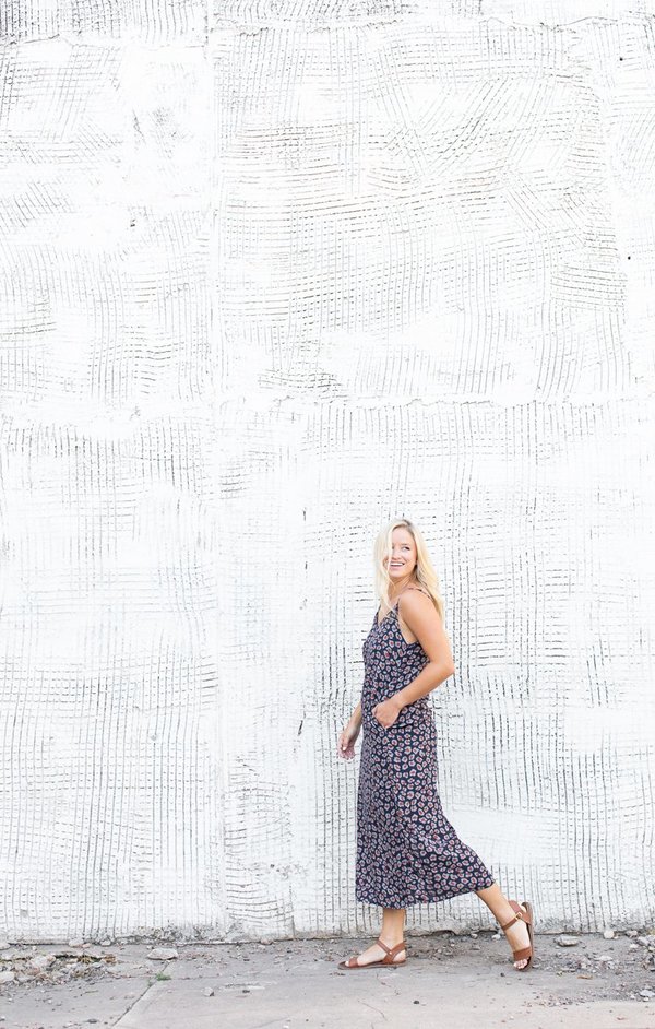 Le Lis Printed Midi Dress - Navy | Garmentory