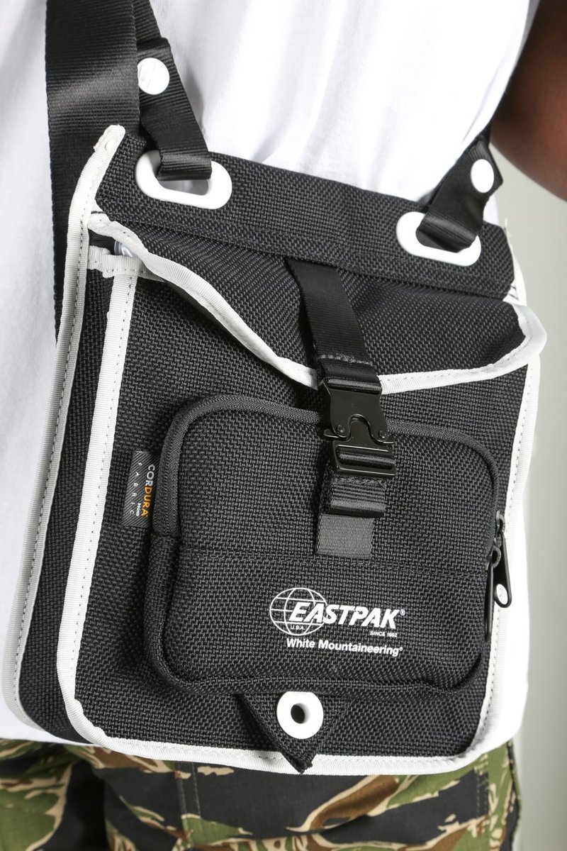 EASTPAK White Mountaineering ボディバッグ WM×EASTPAK REFLECTIVE TAPED WAIST BAG (WM1971804) | White