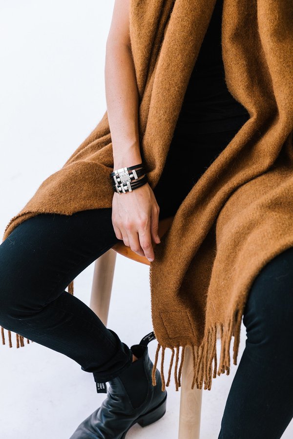 Pampashop Puna Oversized Scarf - Tobacco Pampashop Puna Oversized Scarf - Tobacco